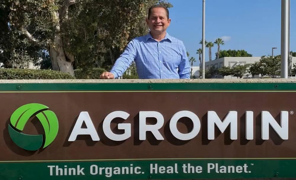 Bill with Agromin sign